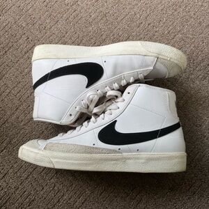 Nike blazers White and Black Athletic Shoes